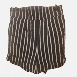 Pinup Girl Clothing Couture Shorts Stripe EUC XS